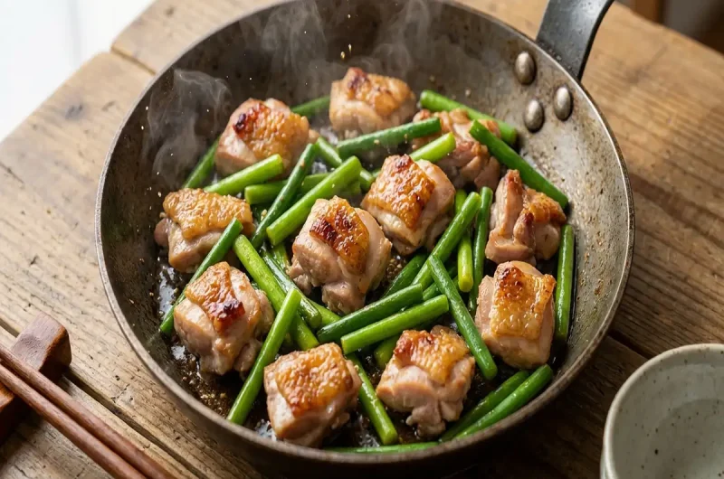 【ソレダメ】焼きとりアレンジ 鶏肉とニンニクの芽炒めの作り方 業務スーパー冷凍食品レシピ（10月7日）