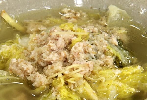 きょうの料理有賀薫さんのたっぷり白菜と鶏のしょうがスープ