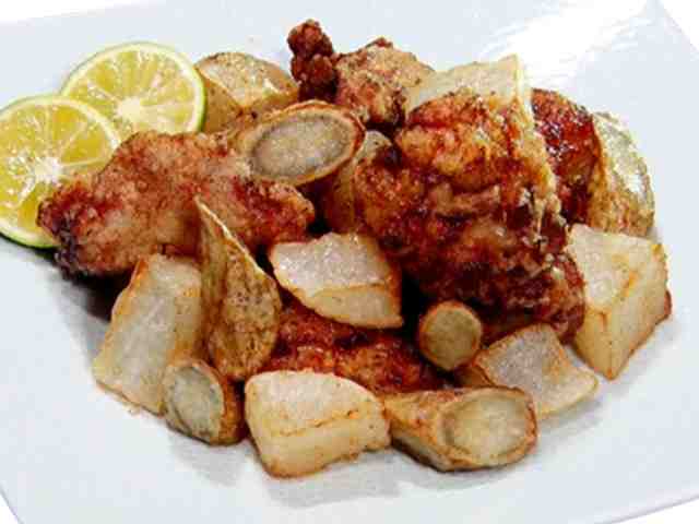 大根おろし汁で漬け込んだ唐揚げ