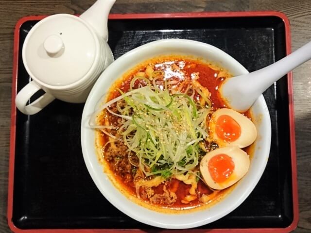 麺辰の担々麺