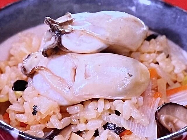 長ネギと牡蠣の炊き込みご飯