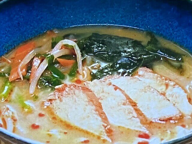 ガッツリ坦々麺風味噌ラーメン