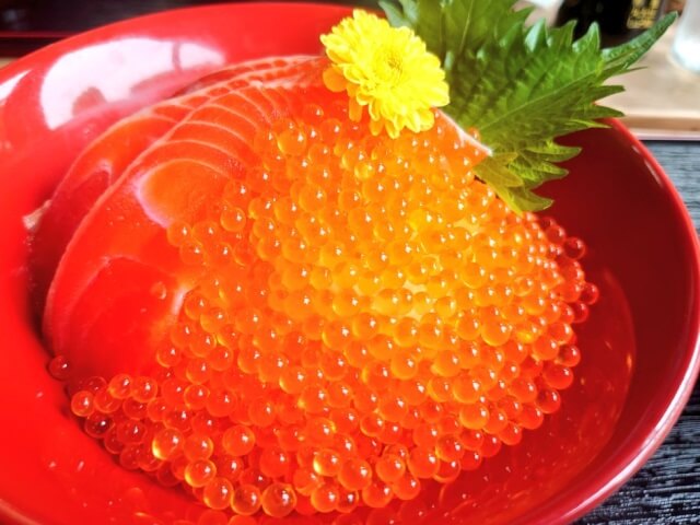 瓢禄玉の紅富士丼