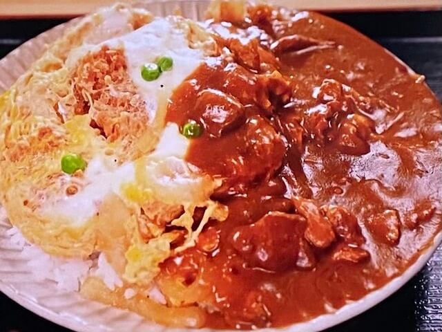 もりたやかつ丼カレー