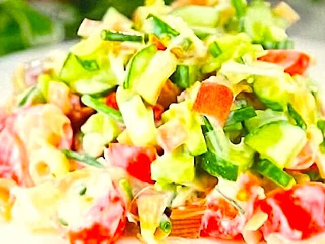 夏野菜ヨーグルトサラダ