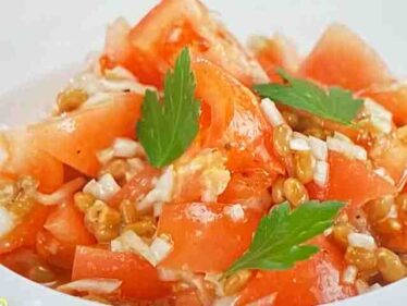 【沸騰ワード】トマトとスパイス納豆のレシピ 志麻さん夏のスタミナ料理2025年6月27日 6 tomatospicenatto