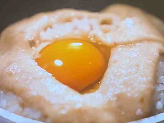 【ざわつく金曜日】とろろ料理3品 石焼とろろご飯・とろろ鮑の冷かけ・ 自然薯究極の朝ご飯8月1日 7 石焼とろろご飯