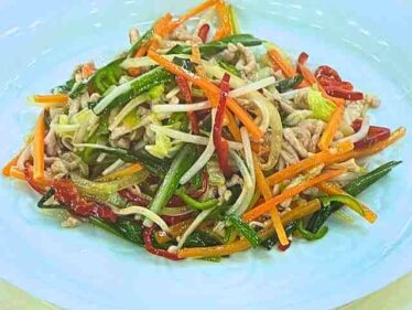 【あさイチ】シャキシャキ肉野菜炒めのレシピ 井桁良樹シェフ直伝2025年9月9日みんなゴハンだよ 6 nikuyasaiitame0909