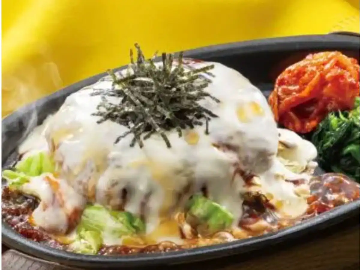 ガストチーズＯＮチーズＩＮタッカルビ風ハンバーグ