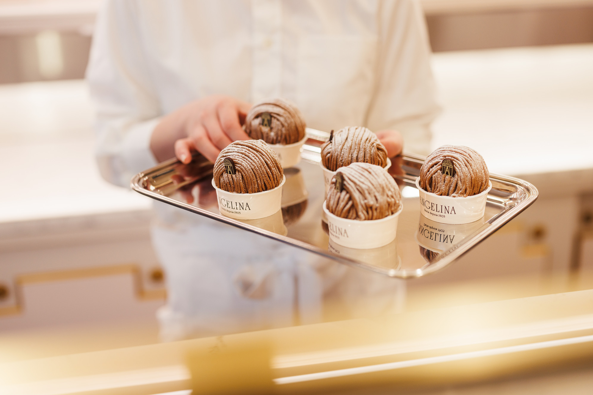 【ざわつく金曜日】モンブランのアンジェリーナ・ハラカド店(パリの名店)米倉涼子さんのスイーツ3品どっちなの選手権 12 4b362b71aa27f05f96f81670dfbe1672