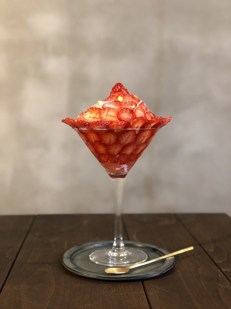 【ざわつく金曜日】究極のいちごパフェ「いちごの森」パンシリオ(福岡市)長嶋一茂さんのいちごスイーツ店舗|3月21日 7 9761caef3fe2d65f99679bfc72262775